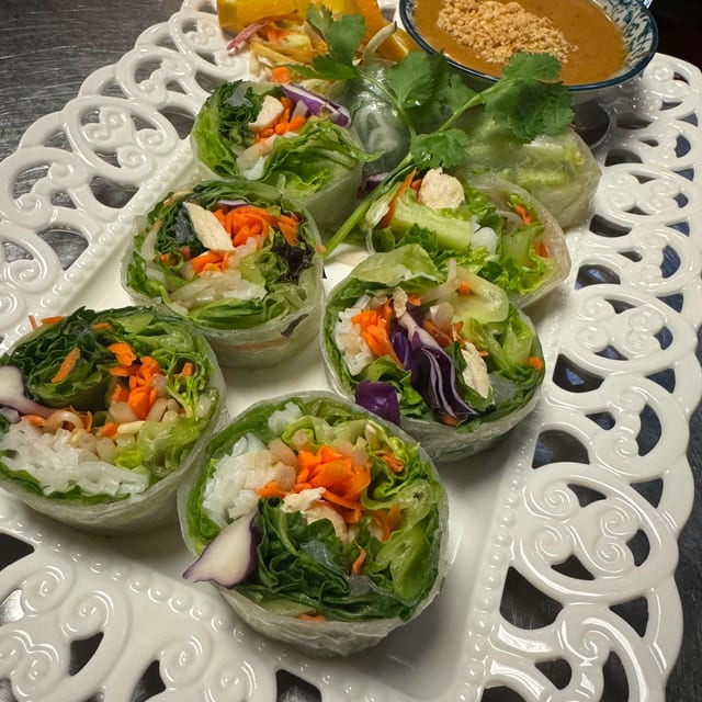 Thai Summer Roll With Vegetable.