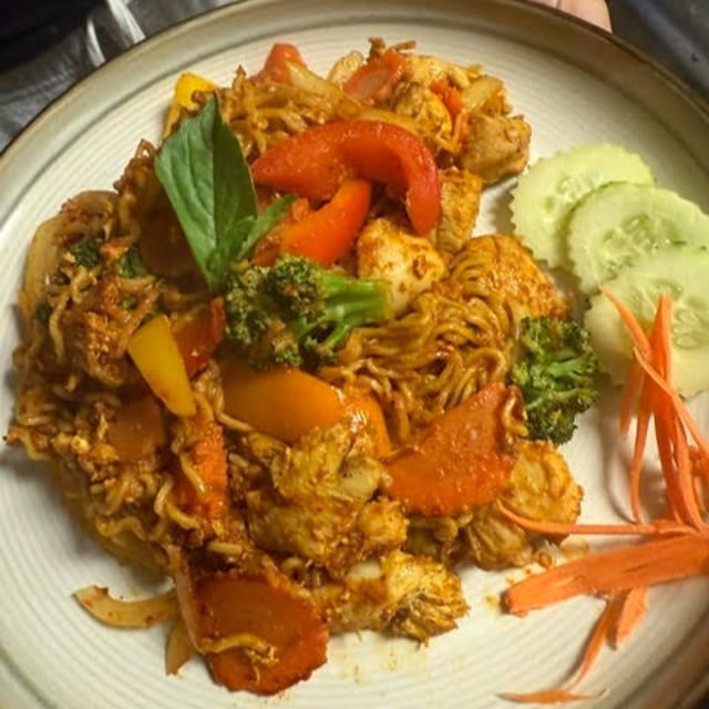 Spicy Herb Noodle (mild spicy).