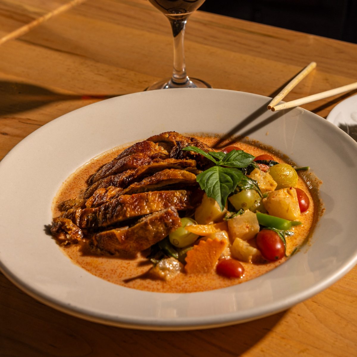Family-style Thai dishes for group dining
